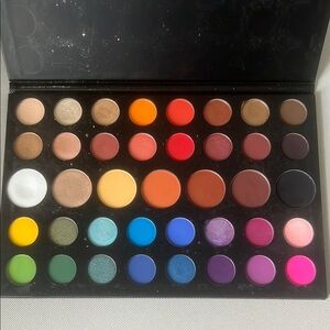 James Charles morphe